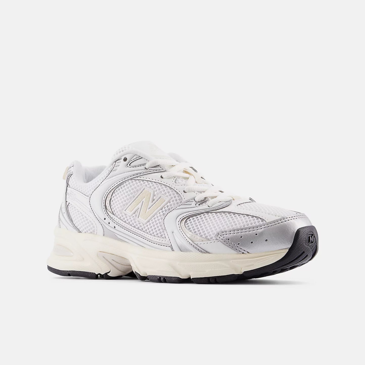 New Balance Sneakers U530