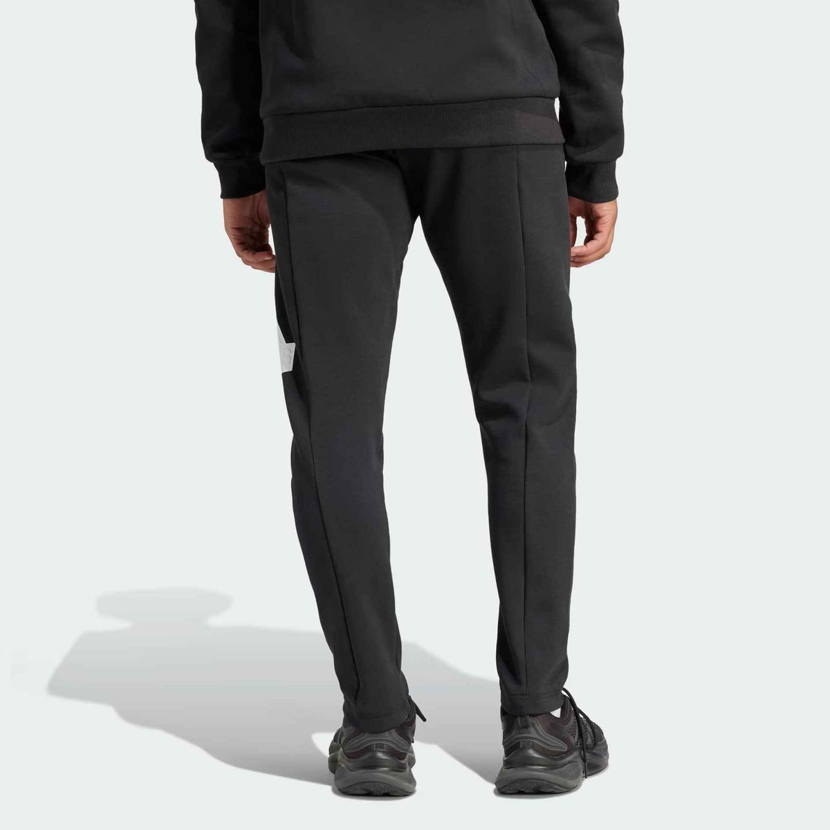 Adidas Pantaloni Uomo - Future Icons - IN3322 - Spoorty