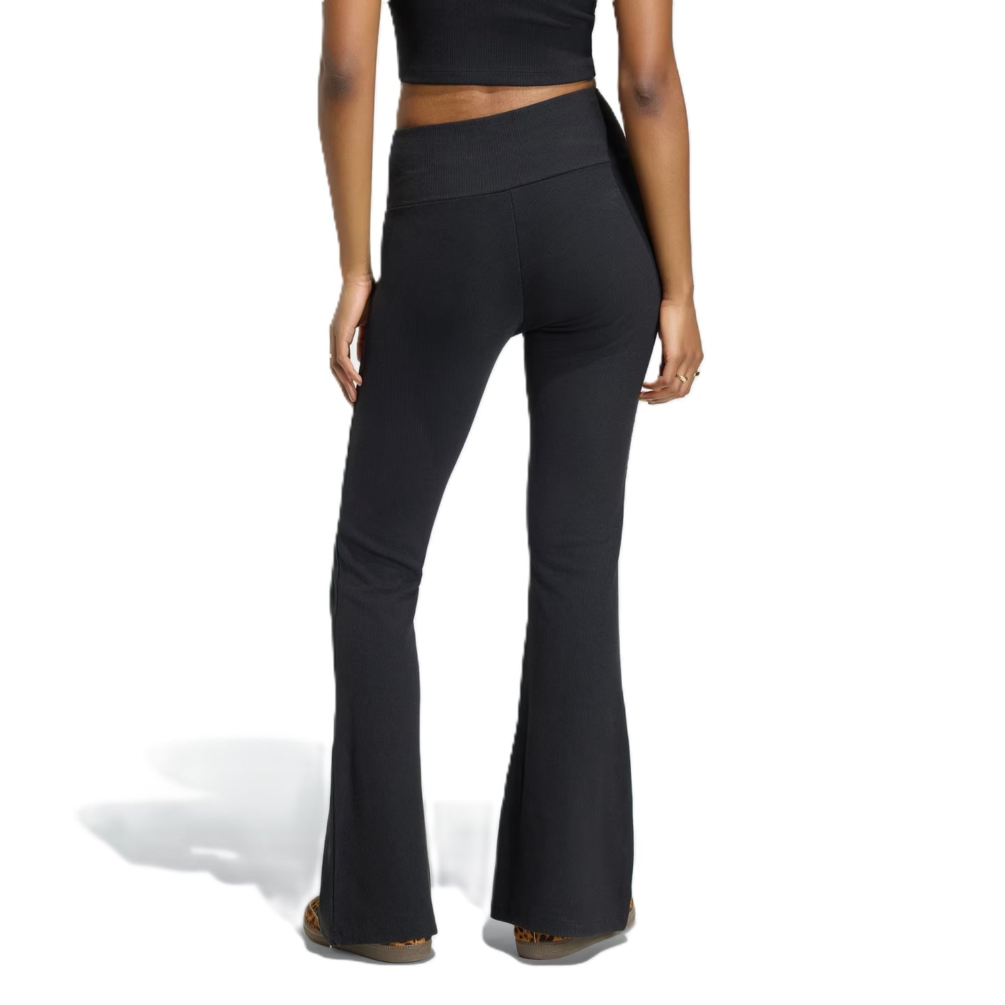 Adidas Leggings Donna ESSENTIALS Svasati con lavorazione a coste