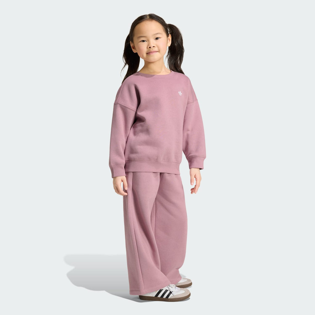 Adidas Loose Crew Top & Wide Leg Pants Set Magic Mauve - dettaglio indossato