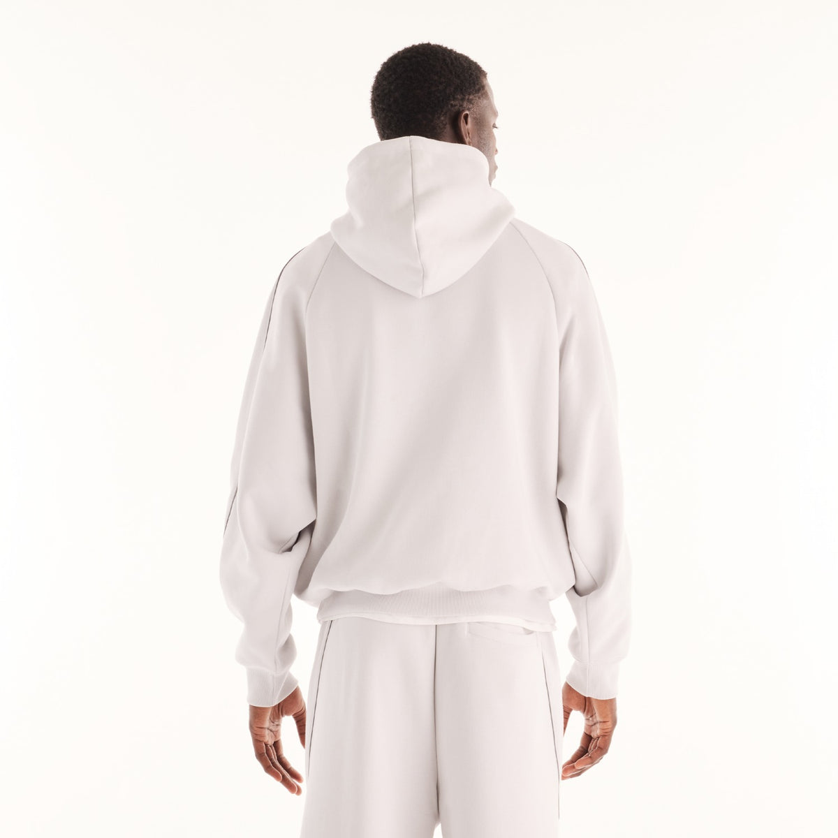 Felpa New Balance Trackside grigia, vista posteriore